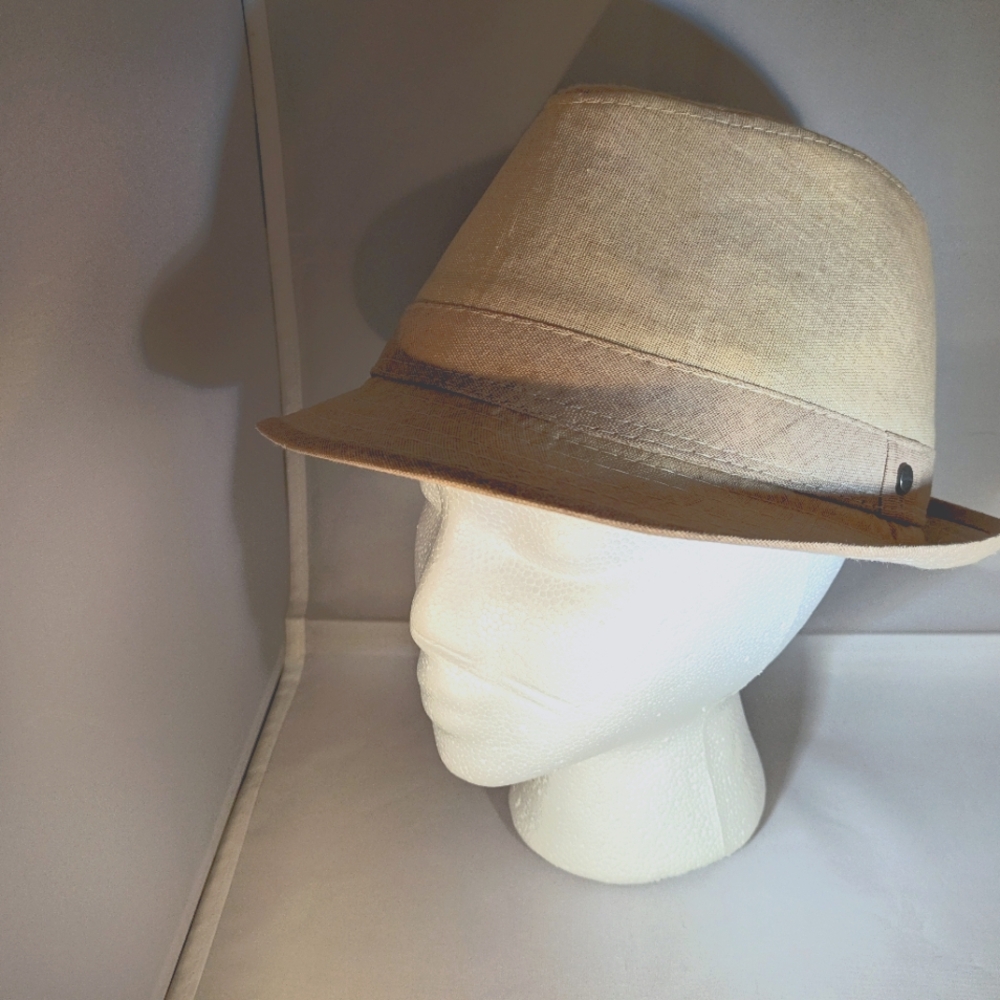 Tan fedora by Stetson